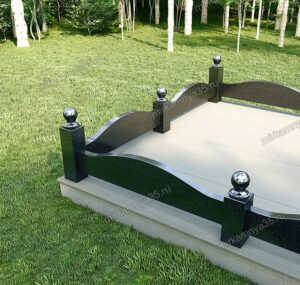 Ограда гранитная 14