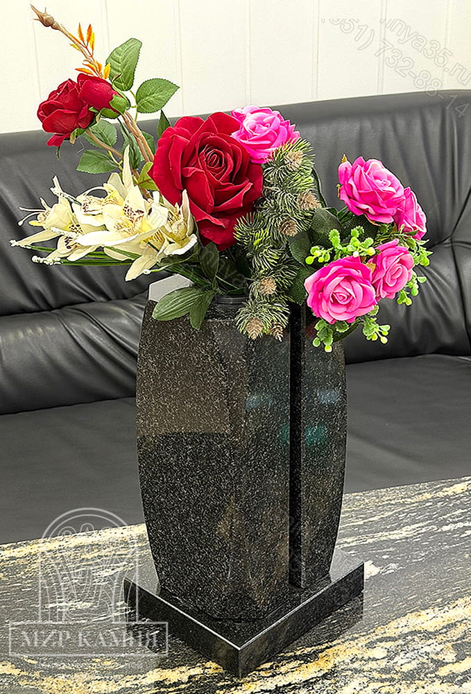 Ваза на захоронение №3